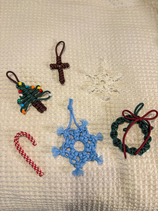 Dec 14 - Weaving Paracord Ornaments Class