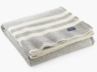 Trapper Wool Throw Gray Natural Stripe