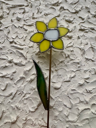 Stained Glass Flower Stake - Daffodil