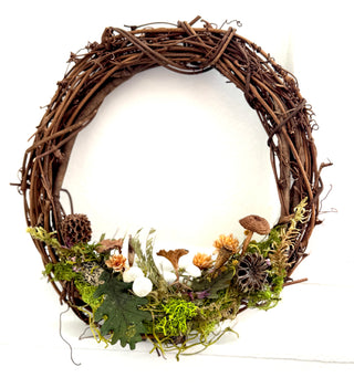 Twig Wreath with dried mushrooms