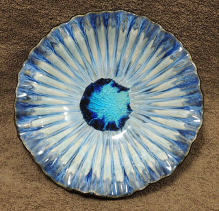 Scalloped bowl/glass 362