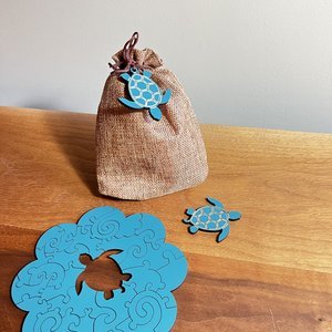 SMALL WOODEN PUZZLES IN BAGS