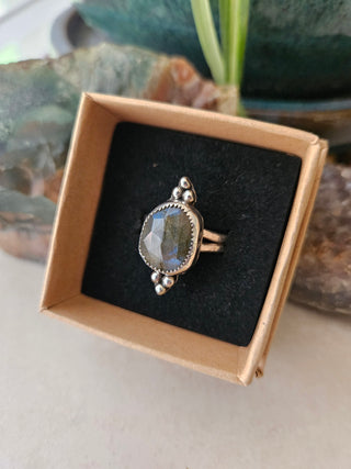 Labradorite Prism Ring- 10.25
