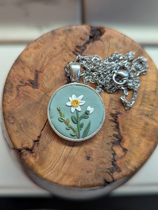 April Birth Flower Clay Necklace