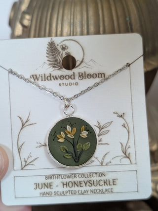 June Birth Flower Clay Necklace (Honeysuckle)
