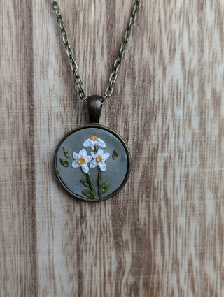 April Birth Flower Clay Necklace