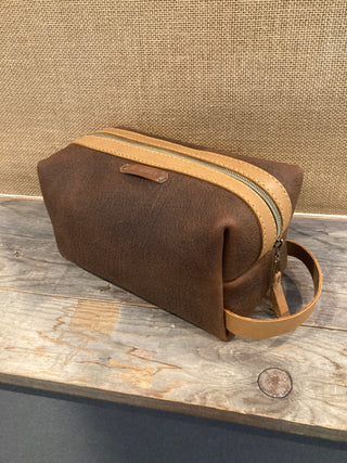 Dopp Kit - Brown Textured