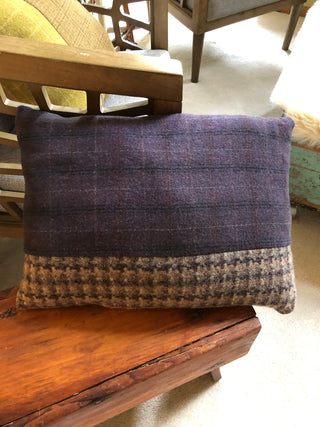 Dahlia Cottage wool pillow