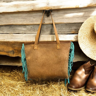 Cowhide Tote w zip and fringe