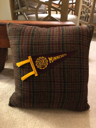Dahlia Cottage pennant pillow
