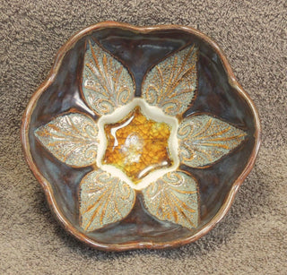 6 Leaf Dish 691