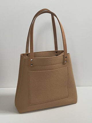 Tote Inside Snap Hook--Camel