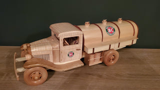 Model Classic Oil Tanker