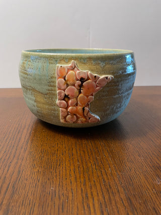 Ivy Bowl with Amaryllis MN