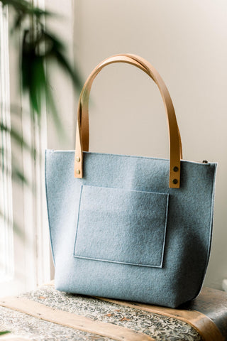 Zippered Tote Light Blue
